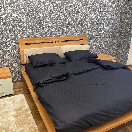 צ'רנוביץ Lux Apartment In Zentrum מראה חיצוני תמונה
